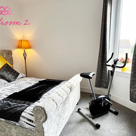 2 Bedrooms Entire Apartment Self Check In Kelty Εξωτερικό φωτογραφία